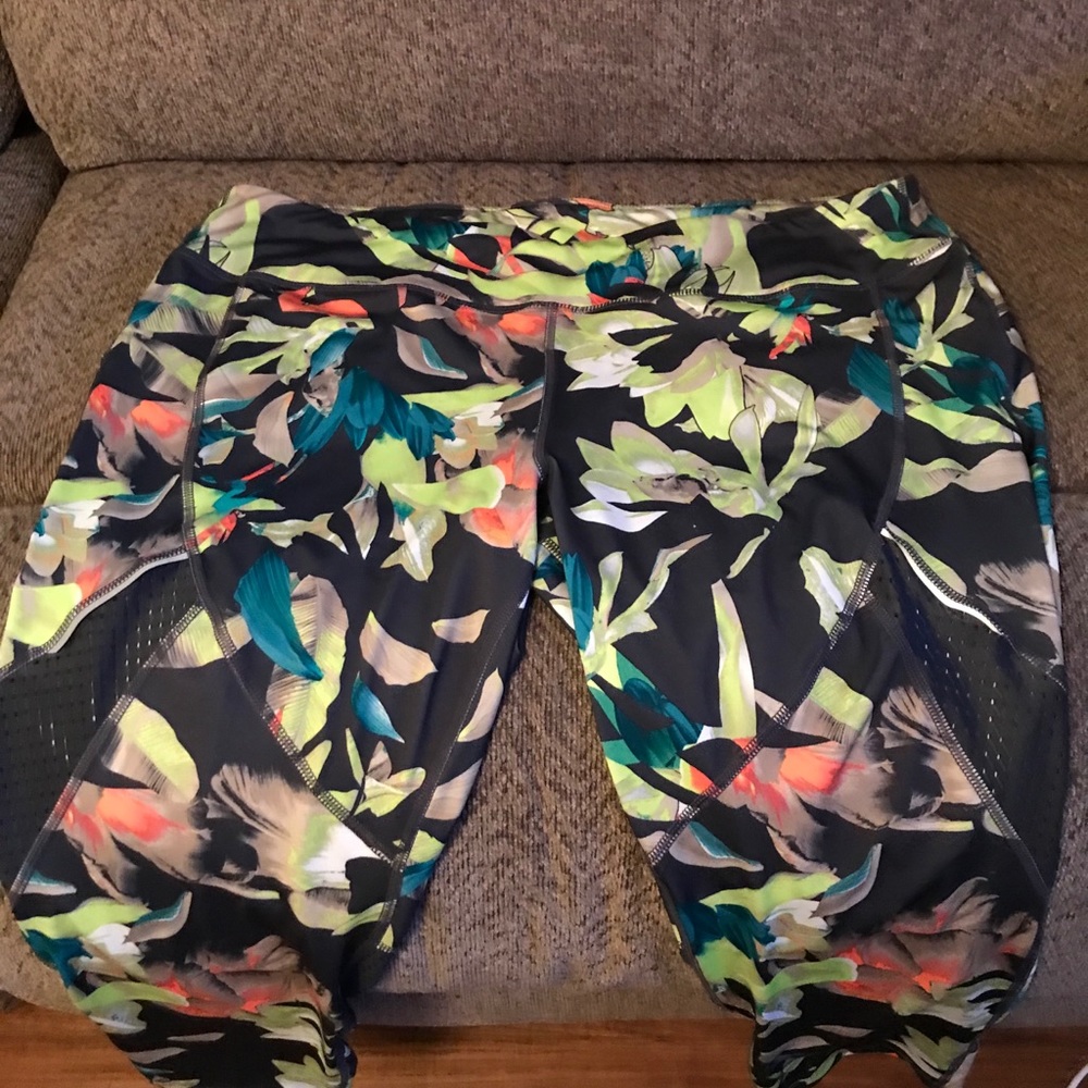 Workout capris